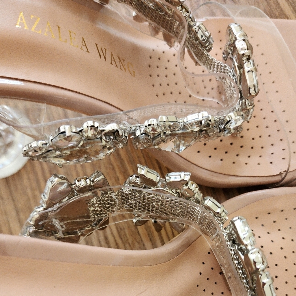 Vera Wang Nude Heels with Crystal Embellishments - Picture 9 of 13